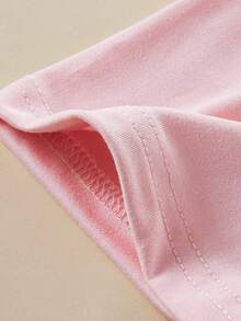 SHEIN Vintaside Kids 2件套少女可爱舒适多色打底裤，适合春夏休闲、运动和休闲穿着，简约舒适白色短裤套装 - 彩色 - 查看 5