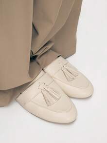 Mnmlis 女士休闲百搭流苏设计平底一脚蹬鞋 - 杏色 - 查看 10