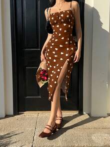 SHEIN EZwear 情人节爱心印花吊带开衩连衣裙 - 咖啡 - 查看 6