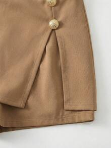 Almamuse 美国坏女孩设计开衩装饰纽扣防走光显瘦不对称短裙女装 - 卡其色 - 查看 5