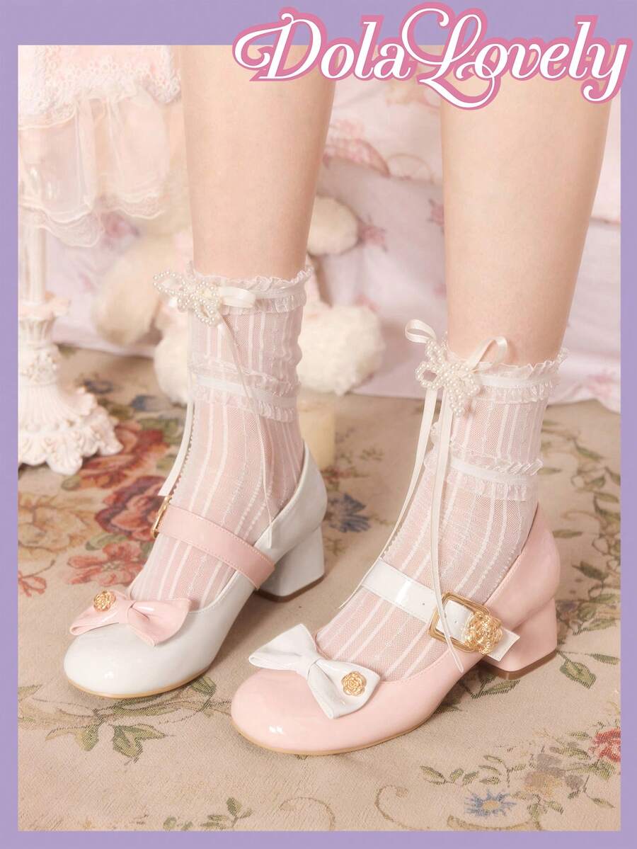 Dola Lovely 女士粉白撞色漆皮圆头蝴蝶结搭扣粗跟鞋,甜美精致,日常通勤百搭高跟鞋 - 粉白色漆皮 - 查看 1
