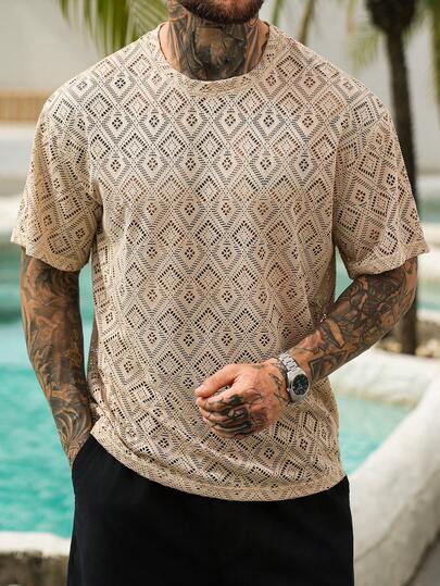 Manfinity RSRT 男士圆领短袖T恤，几何镂空提花面料，度假风T恤，弹力面料，宽松版型，穿着舒适，适合户外旅行