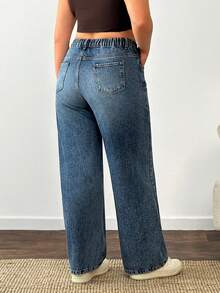 SHEIN Plus High Waist Button Detailed Straight Jean - Light Wash - View 2