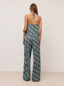 Nöista Printed Co-Ord Set With Halter Neck Tie Top And Relaxed Pants. - Dark Green - View 2