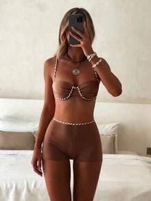 Swim Vcay Swim Oasis 新款优雅波西米亚复古风女士两件套比基尼，巧克力棕色泳衣，饰有手工扭结白棕色绳饰，褶皱抹胸上衣，系带式3D硬模杯，高腰平角短裤，航海海岸风设计，Y2K辣妹风格，完美适用于夏季海滩度假、泳池派对、日光浴、游泳、音乐节以及打造时尚摩登度假氛围。 - 棕色 - 查看 1