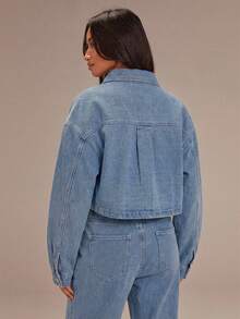 Athîral 女士休闲落肩长袖单排扣口袋牛仔衬衫 - 藍色 - 查看 2