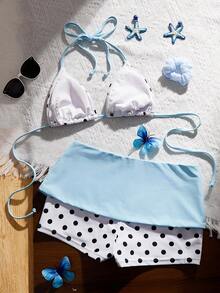 Swim Mod 两件套女士春夏沙滩装，女士比基尼套装，波点撞色滚边印花，三角比基尼上衣搭配舒适泳裤，甜美优雅，适合海滩、度假、日常穿着。2026春夏新款女士沙滩装系列现已上市！该系列包含时尚泳装和沙滩度假单品，风格性感奢华、优雅浪漫、精致简约、甜美可爱、休闲百搭的波西米亚风，完美契合四季。适合新年、情人节、返校季和旅行，是度假、海滩、下午茶野餐、音乐节、派对、约会、日常穿着、休闲装、户外运动、公路旅行等各种场合的理想之选。波点比基尼两件套泳装，吊带比基尼上衣搭配波点短裤。 - 藍白色 - 查看 2