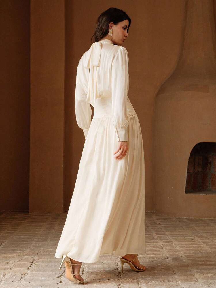 Anewsta Essential Women's Elegant Champagne Color Stand Collar Tie-Waist Dress, Fashionable & Minimalist, Spring/Summer