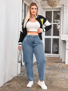 RueChic Plus Size  Tapered Casual Jeans - Medium Wash - View 3