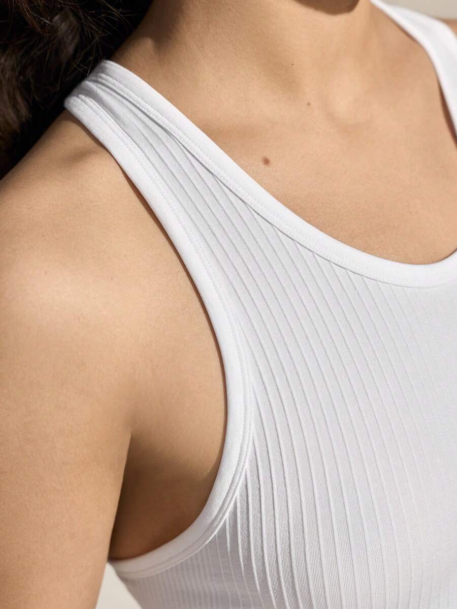 Exploreva 女士户外瑜伽运动背心；罗纹露背休闲透气健身背心 - 白色 - 查看 1