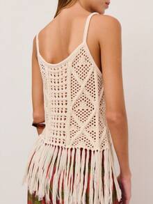 Nöista 钩针编织上衣，下摆饰有环状细节。配有可调节细肩带。适合波西米亚风、节日、春季、夏季、复活节和海滩穿着。 - 杏色 - 查看 5