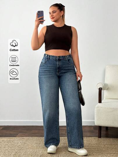 SHEIN Plus High Waist Button Detailed Straight Jean
