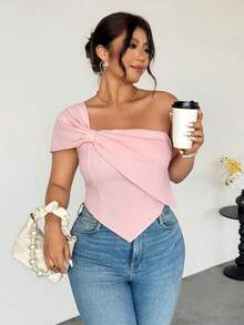 Firerie Chemise asymétrique élégante à nœud pour femmes grandes tailles, top rose pâle, tenue de bureau/négociation d'affaires et tenue décontractée/thé/rencontre entre amies/shopping/été pour femmes/été européen/pour enseignantes/femmes de campagne/top d'été mignon à une épaule rose - Rose bonbon - Voir 4