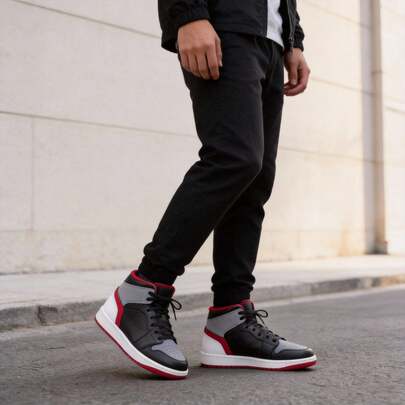 Tenis Urbanos Altos Negro con Detalles Rojos y Grises – Estilo Streetwear