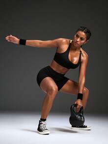 Powerista Sujetador deportivo de uso diario para mujer con espalda cruzada de color contrastante - Negro - Ver 6