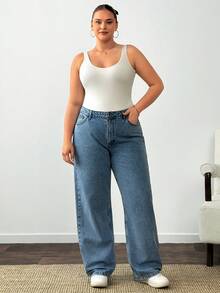 EURMUSE Plus Size Casual Everyday Washed Slant Pocket Straight Leg Jeans - Medium Wash - View 3