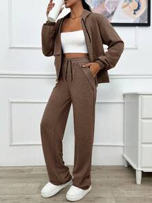 EURMUSE 两件套：浅灰色连帽卫衣和运动裤，饰有闪亮宝石细节 - 棕色 - 查看 4