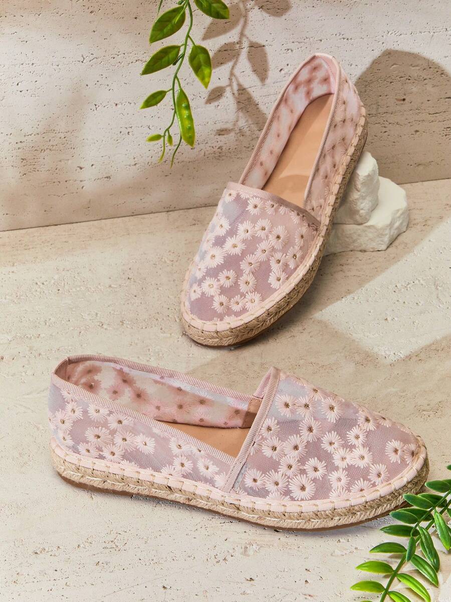 Solezae Women's Elegant Floral Embroidery Round Toe Flat Espadrilles - Apricot - View 1