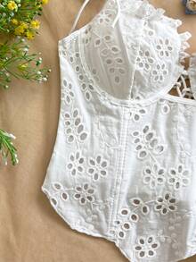 Soleia Áo camisole nữ thời trang thắt nơ phía trước, thêu rỗng. - trắng - Xem 7