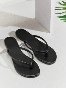 SHUZIA Women's Round Toe T Strap Thong Poolside Flip Flop Sandals - Black - View 9