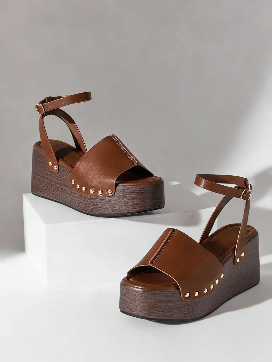 VACAZURE Women's Minimalist One Band Ankle Strap Thick Platform Sandals With Rivets Decor - Maroon - View 1