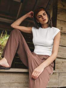 SHEIN Unity Áo thun nữ không tay RUN HIKE Jacquard, kiểu dáng thanh lịch, màu trắng cổ tròn, thiết kế độc đáo, thích hợp cho mùa hè, thường ngày, mùa xuân, hè, đi chơi. - Màu be - Xem 4