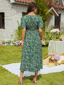 SHEIN Women's V-Neck Twist Front Ditsy Floral Casual Maternity Dress, Summer Vacation, Beach - Green - View 2