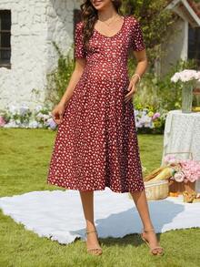 SHEIN Vestido de verano elegante con cuello en V, manga corta, corte evasé y decoración de botones con estampado floral - Burdeos - Ver 4