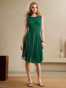 Arave 女士高弹网布无袖修身手工针织网眼设计休闲通勤上衣 - 綠色 - 查看 5