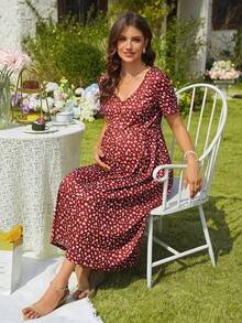 SHEIN Vestido de verano elegante con cuello en V, manga corta, corte evasé y decoración de botones con estampado floral - Burdeos - Ver 7