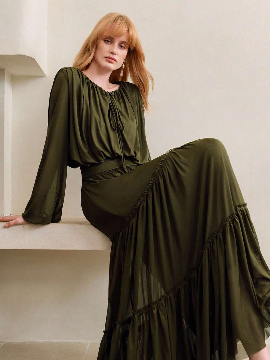 Arave 女士镂空灯笼袖上衣和荷叶边A字裙套装，收腰设计，适合日常通勤 - 綠色 - 查看 1