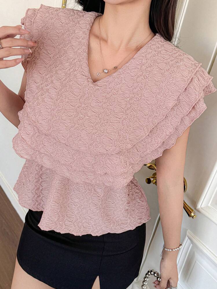 Casual Sleeveless Shirt With Ruffled Hem, Textured Fabric, A-Line Silhouette, Suitable For Spring And Summer Beach/Resort Wear, Pink