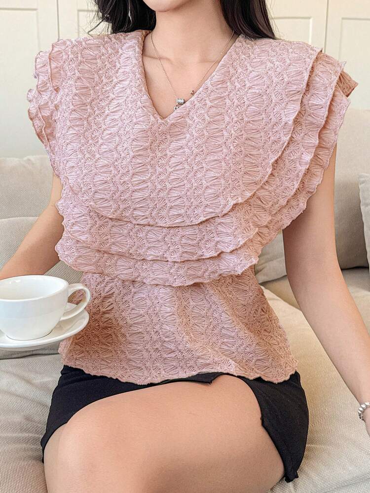 Casual Sleeveless Shirt With Ruffled Hem, Textured Fabric, A-Line Silhouette, Suitable For Spring And Summer Beach/Resort Wear, Pink