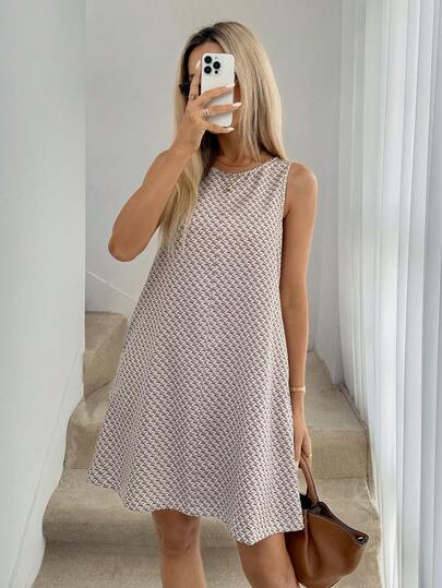 Easowa Round Neck Slant Pocket A-Line Sleeveless Dress, Geometric Repeating Print, Casual Relaxed Elegant Commute Vintage Style Summer Dress For Women