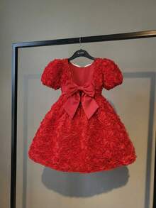 SHEIN Đầm bé gái không tay, màu trơn, cổ đính ngọc trai, dáng chữ A, trang trí nơ hoa hồng 3D, màu đỏ, dễ thương, thanh lịch, ngọt ngào và thời trang, thích hợp mặc đi dự tiệc, lễ hội, sinh nhật, du lịch gia đình, kiểu Ramadan, mẹ và con gái, chị em gái. - Đỏ - Xem 13