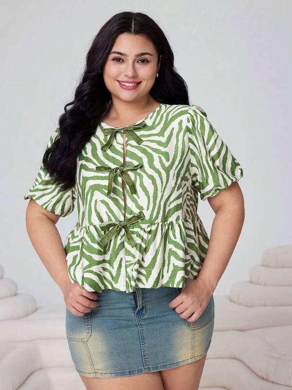 Solflare Camisa de manga corta con estampado todo sobre y nudo delantero, para talla grande y uso casual en verano