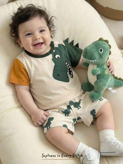 Cozy Pixies Conjunto informal de 2 piezas para bebé niño con camiseta de manga corta con cuello redondo y estampado de dinosaurio y pantalones cortos, ropa adecuada para el verano para bebé niño, conjunto de ropa de verano con dinosaurios para bebé niño, conjunto de verano para bebé niño