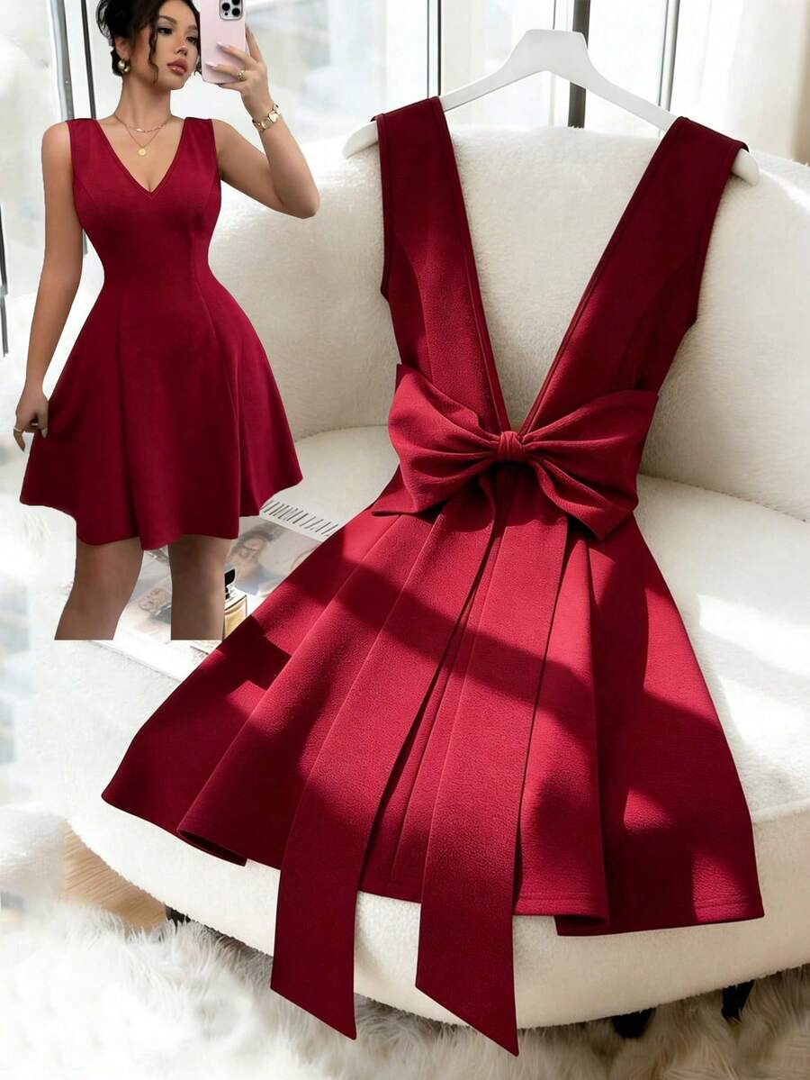 Elenzga 新款优雅性感V领露背修身连衣裙,腰间饰有蝴蝶结,酒红色,奢华欧式风格,适合独立日和节假日穿着。 - 酒紅色 - 查看 1