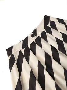 Franclia 条纹高腰百褶裙，清爽夏日，度假休闲，百搭日常通勤皆宜。 - 杏色 - 查看 5