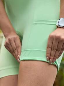 SHEIN In My Nature 女士骑行背带短裤 - 4D 衬垫，硅胶防滑裤腿开口，带口袋骑行裤 - 彩色 - 查看 5