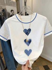 Resyla Y2K风格心形图案休闲T恤 甜美心形贴布撞色短袖上衣 时尚蓝色心形图案条纹短袖夏季T恤 可爱心形贴花撞色领休闲T恤 - 白色 - 查看 5