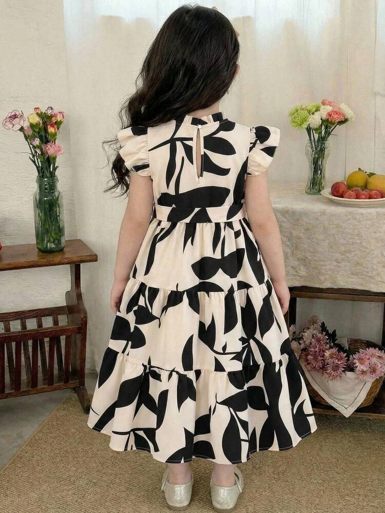 SHEIN LMoss Kids فستان صيفي للفتاة بطبعة كاملة، مع كشكشة في فتحة الذراع وربطة في الخصر وتنورة متدرجة الذيل - متعدد الألوان - مشاهدة 2
