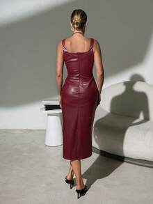 Lavishia 方领褶裥吊带PU连衣裙，新年连衣裙 - 酒紅色 - 查看 2