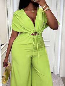 Xyvia Elegant Urban Chic New Arrival Women's Spring/Summer V-Neck Hollow Waist Tie Flared Leg Jumpsuit, Suitable For Daily Wear, Weddings, Galas, Commute, Graduation Parties, Holidays, Vacations, Dates, Parties, Halloween, Christmas, New Year, Thanksgiving - Green - View 6