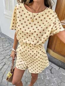 SHEIN LUNE 女士休闲波点短袖衬衫和短裤两件套，适合夏季、度假、通勤和日常穿着 - 鵝黃色 - 查看 4