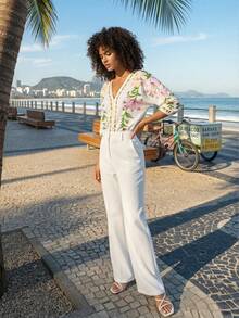 CAJUNI 女士印花V领无袖露背系带连体衣，时尚度假之选 - 米色 - 查看 7