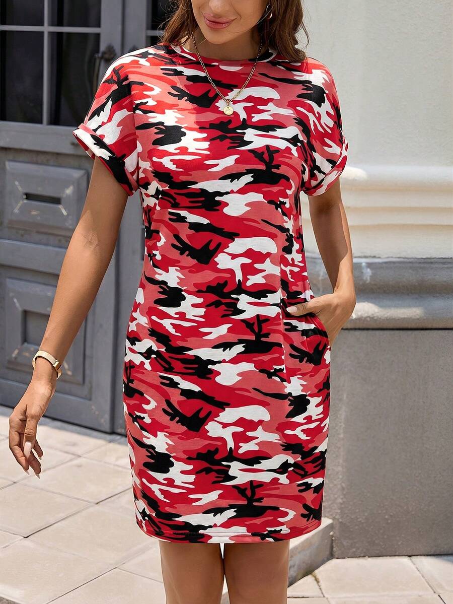 SHEIN LUNE 女士运动休闲迷彩连衣裙，圆领、落肩设计，侧边口袋，舒适透气，适合夏季运动、慢跑和篮球等活动。 - 紅色 - 查看 1