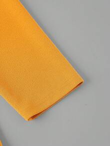 Ellevyn 黄色外套和印花无袖连衣裙通勤两件套，优雅日常穿搭 - 黃色 - 查看 7