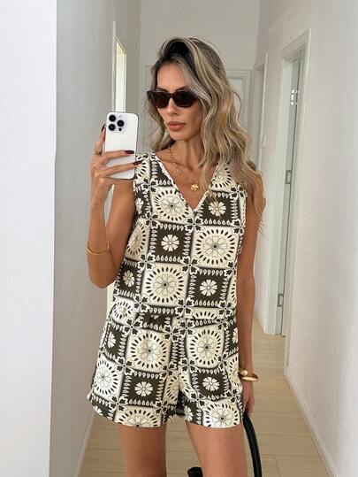 Easowa Women's Floral Print V-Neck Camisole And Shorts Casual Suit