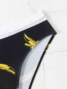 Manfinity KASUA Men's Vacation Beach Banana Print Swim Briefs Mens Swim Brief Mens Swimwear - Black - View 3